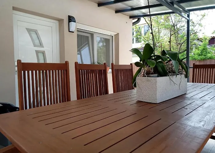 Borostyan Vendeghaz Guest house Eger